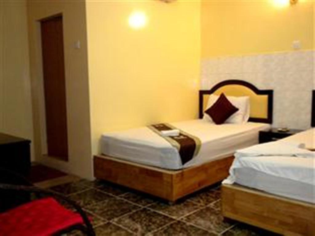 Golden Boat Guesthouse Phnom Penh Dış mekan fotoğraf