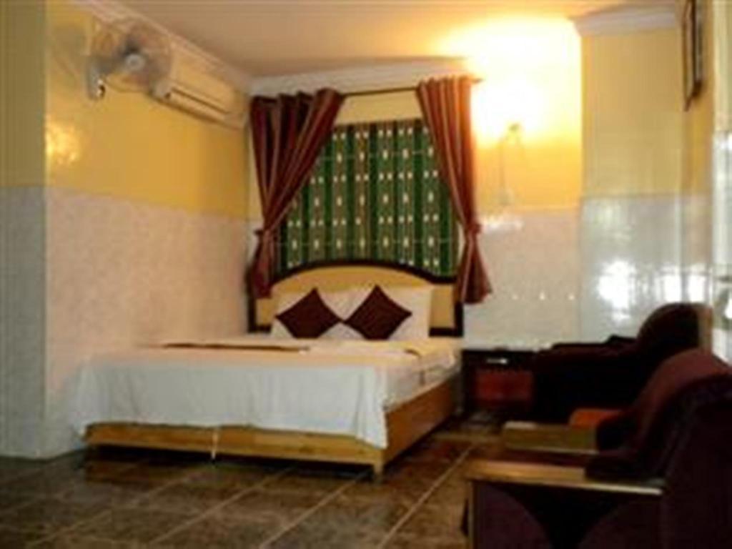 Golden Boat Guesthouse Phnom Penh Dış mekan fotoğraf